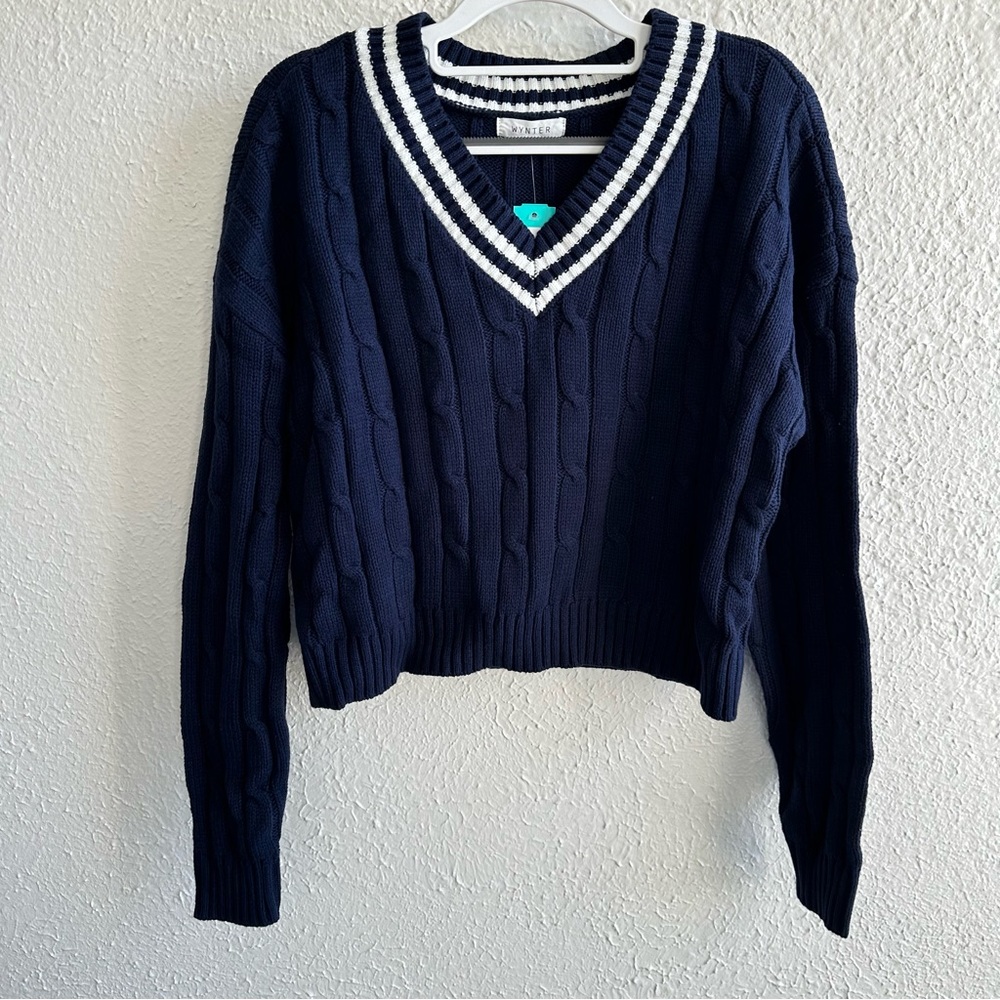 Wynter Jessamy Cropped V Neck Sweater | Navy Blue | Large | NWT